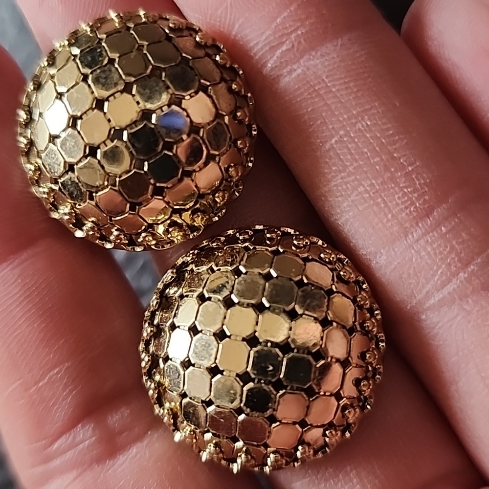 VTG Whiting & Davis Gold Textured Clip Earrings
